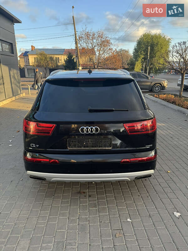 Позашляховик / Кросовер Audi Q7 2019 в Одесі фото 5 Позашляховик / Кросовер Audi Q7 2019 в Одесі