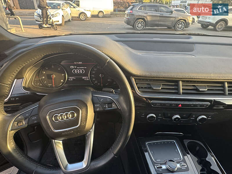 Позашляховик / Кросовер Audi Q7 2019 в Одесі фото 12 Позашляховик / Кросовер Audi Q7 2019 в Одесі