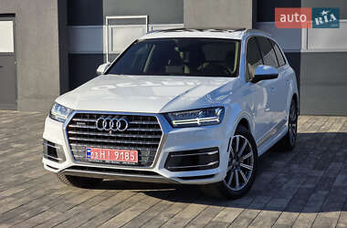 Позашляховик / Кросовер Audi Q7 2016 в Луцьку