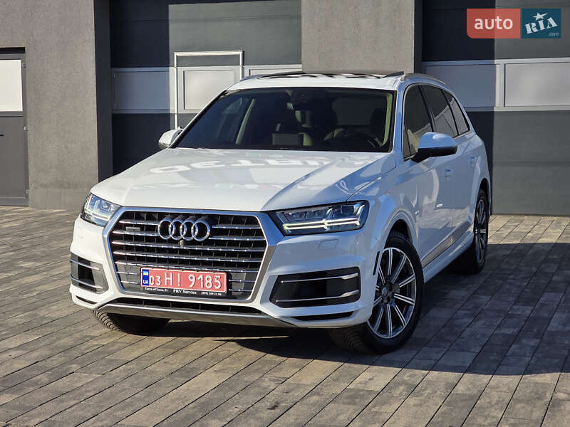 Внедорожник / Кроссовер Audi Q7 2016 в Луцке