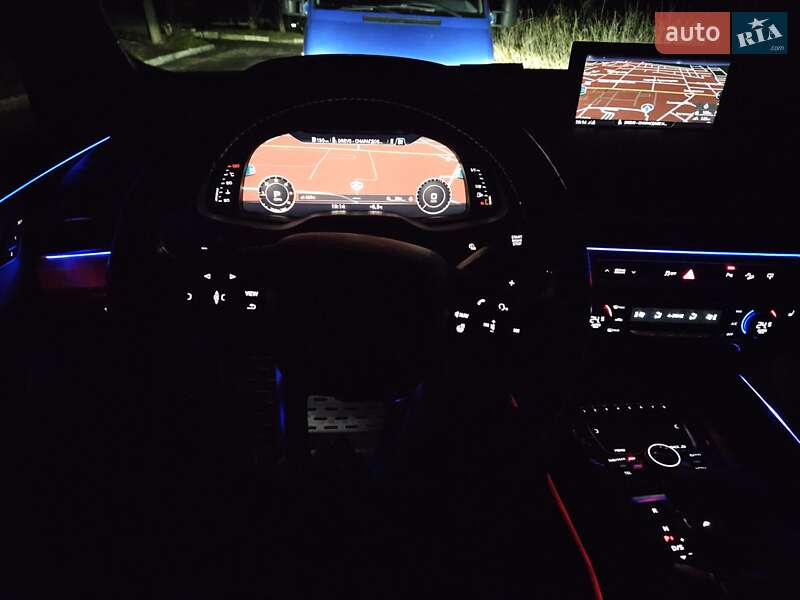 Позашляховик / Кросовер Audi Q7 2016 в Дунаївцях