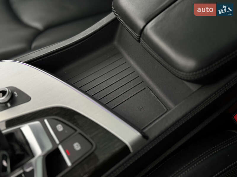 Внедорожник / Кроссовер Audi Q7 2017 в Дрогобыче