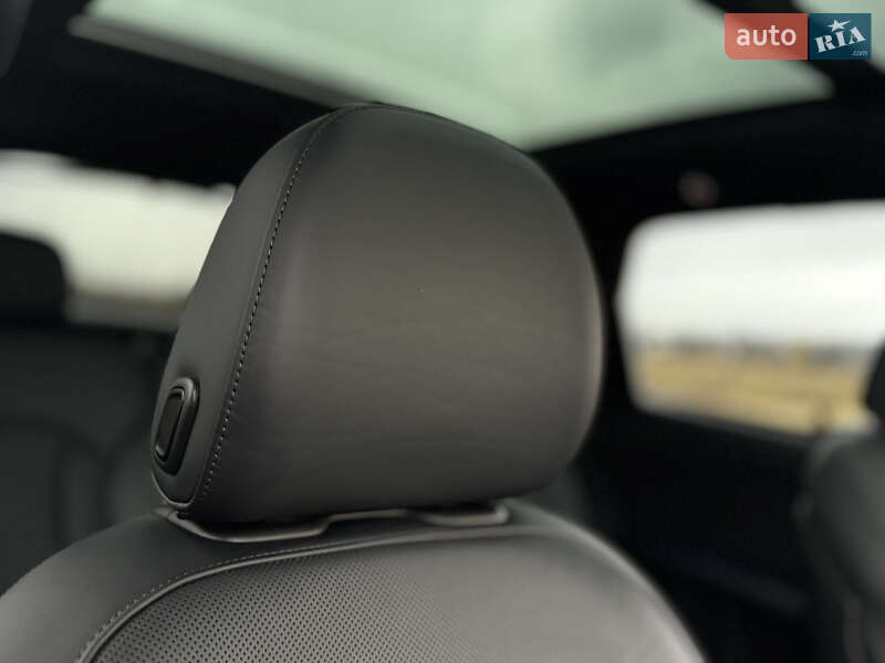 Внедорожник / Кроссовер Audi Q7 2017 в Дрогобыче