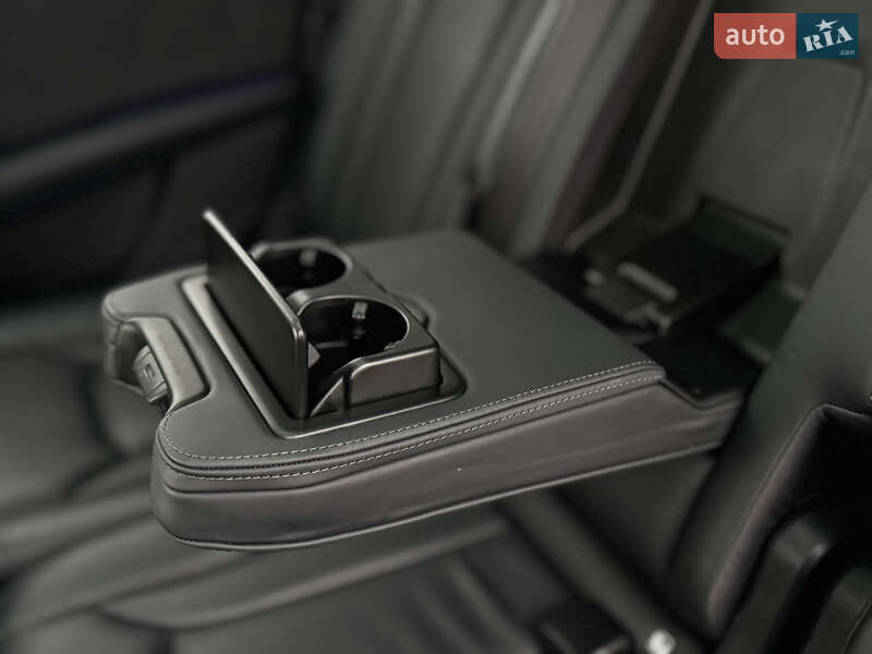 Внедорожник / Кроссовер Audi Q7 2017 в Дрогобыче