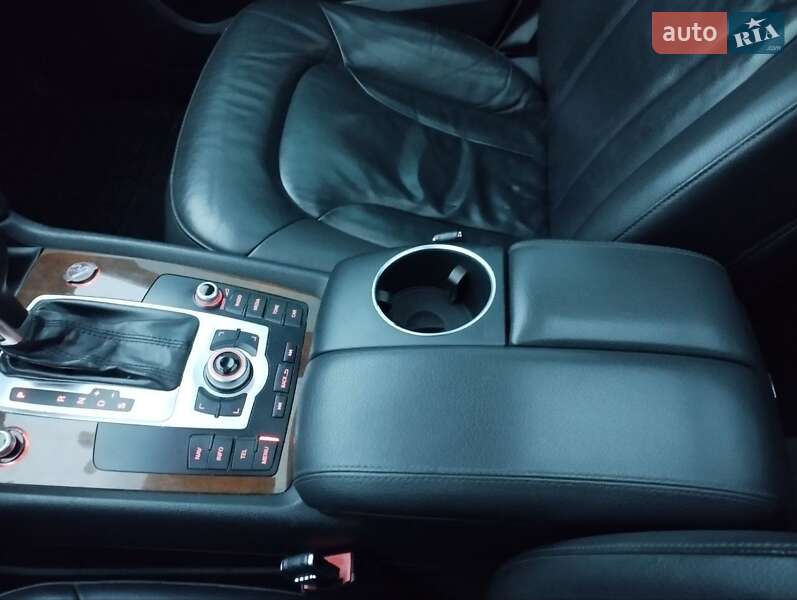 Внедорожник / Кроссовер Audi Q7 2012 в Киеве фото 28 Внедорожник / Кроссовер Audi Q7 2012 в Киеве