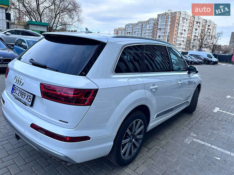 Позашляховик / Кросовер Audi Q7 2019 в Львові фото 4 Позашляховик / Кросовер Audi Q7 2019 в Львові