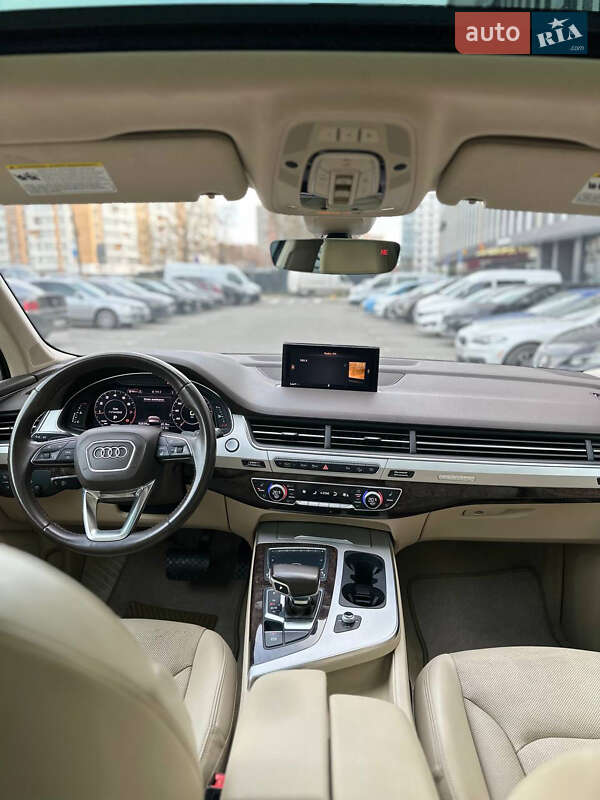 Позашляховик / Кросовер Audi Q7 2019 в Львові фото 13 Позашляховик / Кросовер Audi Q7 2019 в Львові