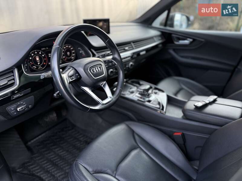 Внедорожник / Кроссовер Audi Q7 2019 в Львове фото 42 Внедорожник / Кроссовер Audi Q7 2019 в Львове
