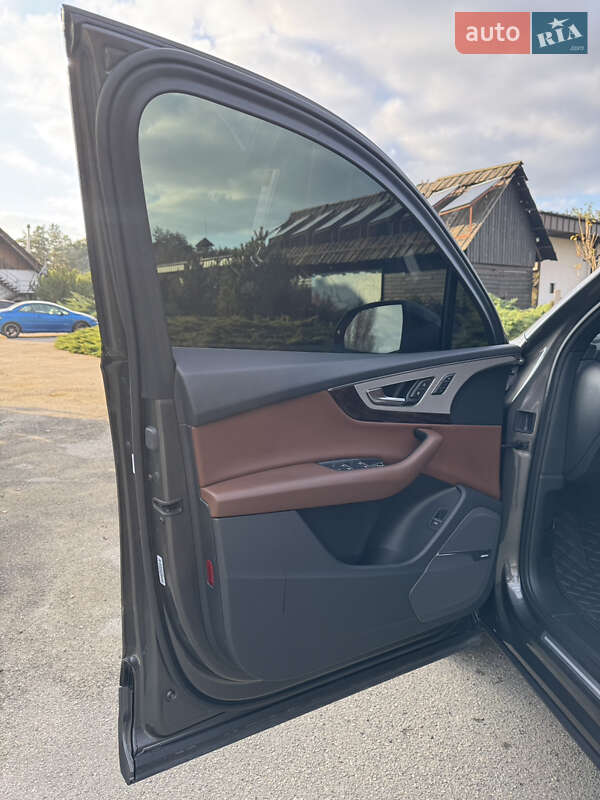 Внедорожник / Кроссовер Audi Q7 2018 в Днепре фото 10 Внедорожник / Кроссовер Audi Q7 2018 в Днепре