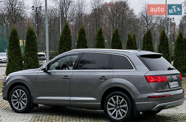 Внедорожник / Кроссовер Audi Q7 2017 в Харькове