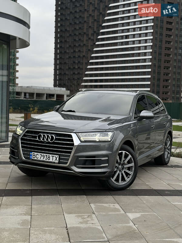 Audi Q7 2017
