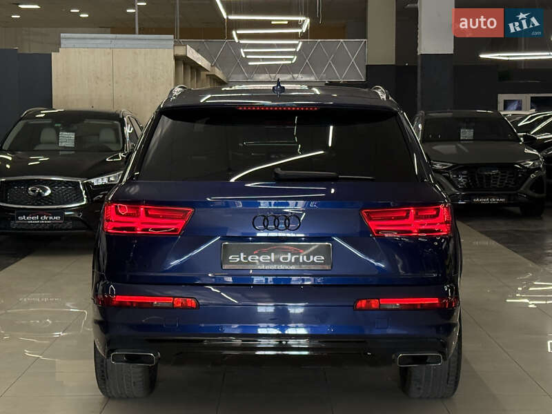 Внедорожник / Кроссовер Audi Q7 2019 в Николаеве