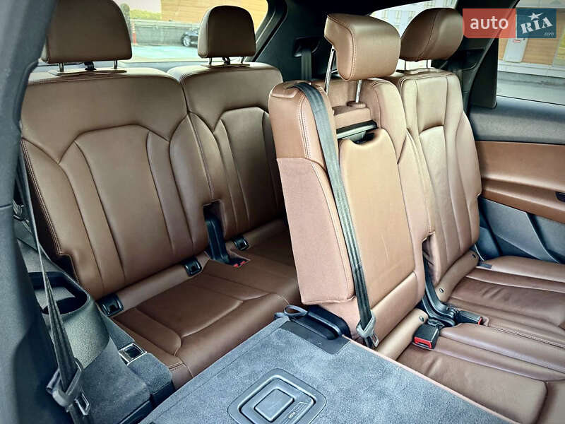 Внедорожник / Кроссовер Audi Q7 2018 в Киеве фото 32 Внедорожник / Кроссовер Audi Q7 2018 в Киеве