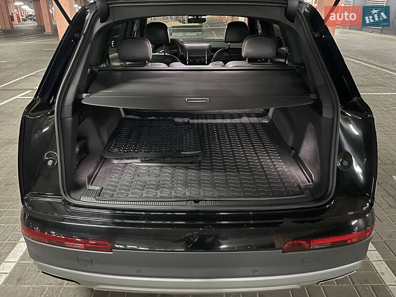Внедорожник / Кроссовер Audi Q7 2016 в Киеве фото 15 Внедорожник / Кроссовер Audi Q7 2016 в Киеве
