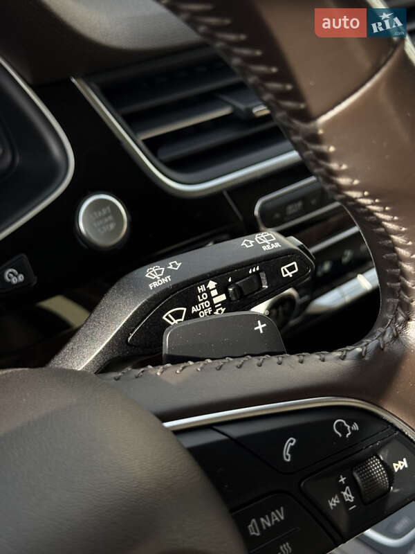 Позашляховик / Кросовер Audi Q7 2017 в Києві