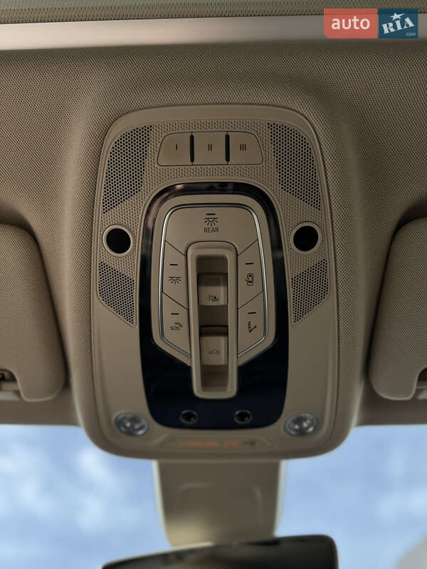 Позашляховик / Кросовер Audi Q7 2017 в Києві