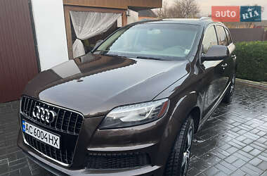 Позашляховик / Кросовер Audi Q7 2013 в Луцьку