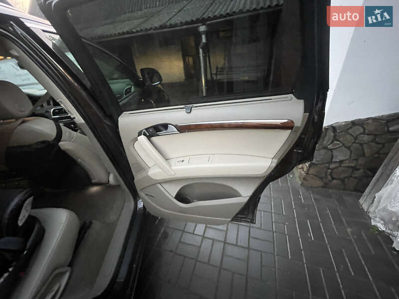 Позашляховик / Кросовер Audi Q7 2013 в Луцьку фото 51 Позашляховик / Кросовер Audi Q7 2013 в Луцьку