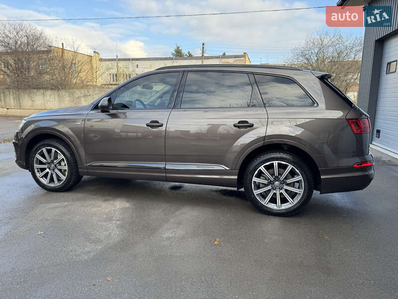 Позашляховик / Кросовер Audi Q7 2016 в Романіву фото 10 Позашляховик / Кросовер Audi Q7 2016 в Романіву