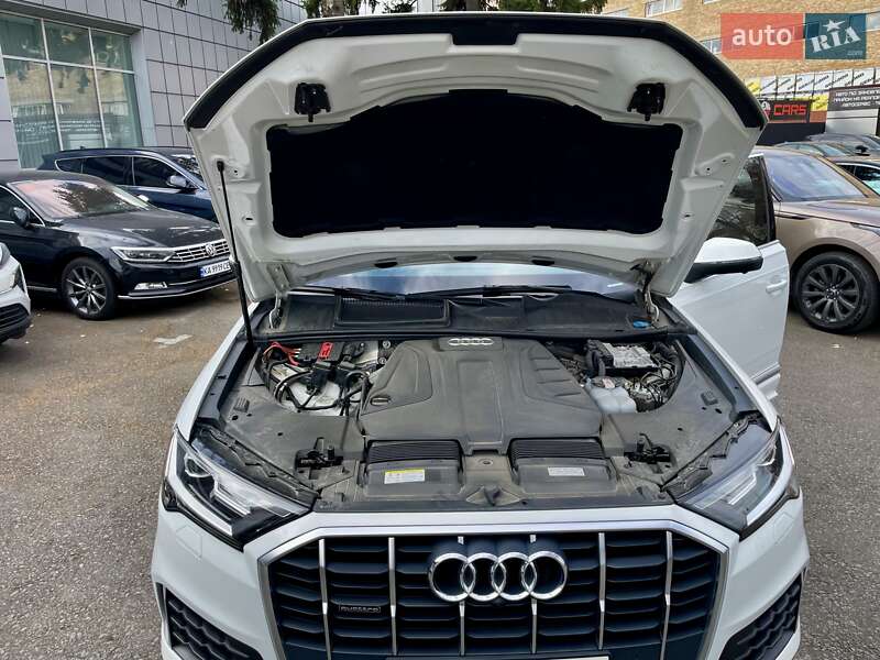 Внедорожник / Кроссовер Audi Q7 2021 в Киеве фото 29 Внедорожник / Кроссовер Audi Q7 2021 в Киеве