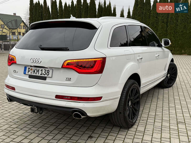 Позашляховик / Кросовер Audi Q7 2015 в Самборі