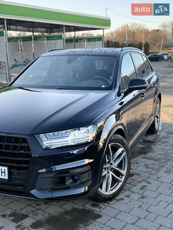 Позашляховик / Кросовер Audi Q7 2017 в Івано-Франківську фото 3 Позашляховик / Кросовер Audi Q7 2017 в Івано-Франківську