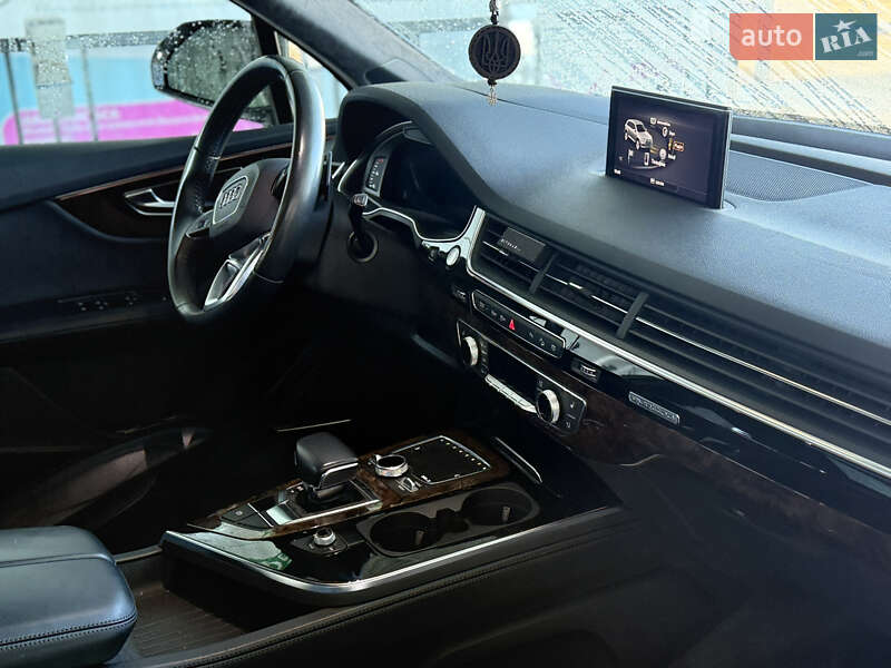 Позашляховик / Кросовер Audi Q7 2017 в Івано-Франківську фото 79 Позашляховик / Кросовер Audi Q7 2017 в Івано-Франківську
