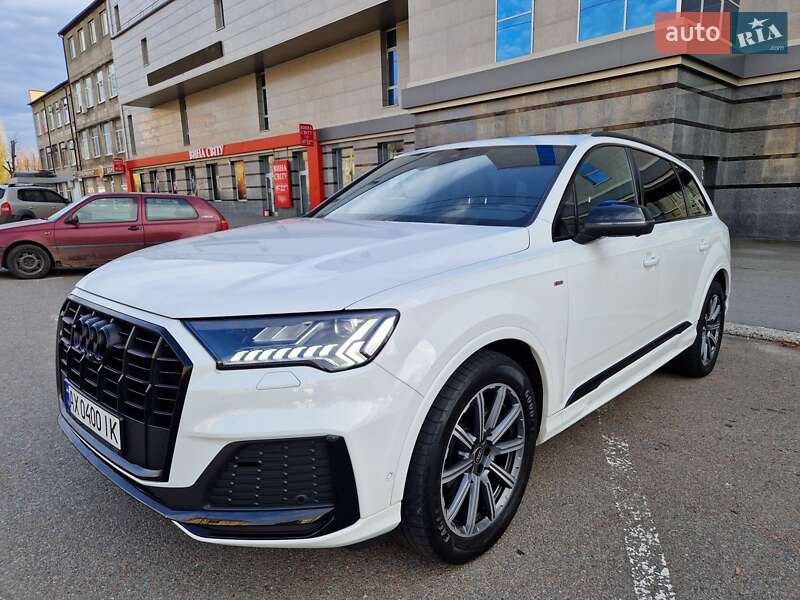 Audi Q7 2023