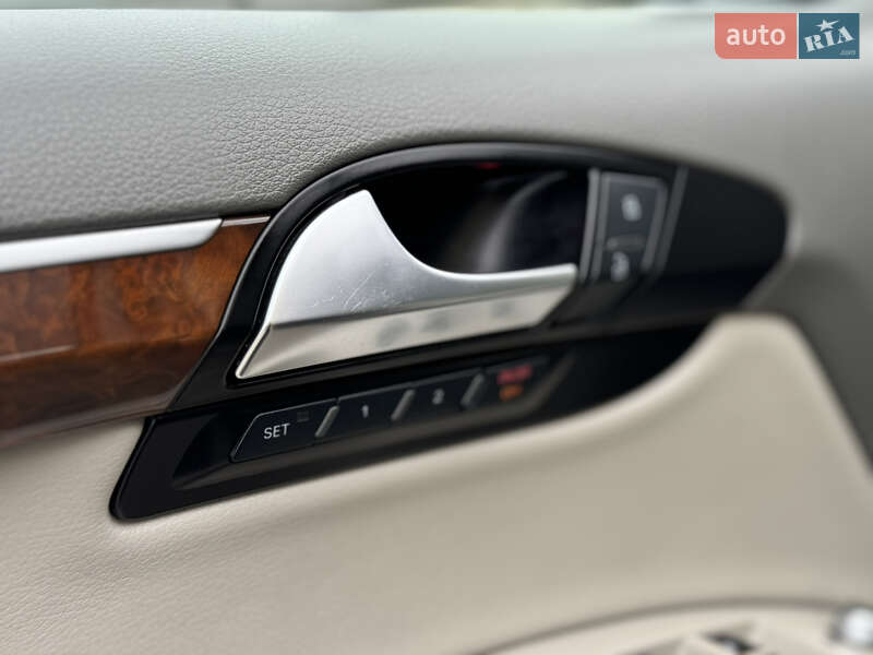 Внедорожник / Кроссовер Audi Q7 2011 в Луцке