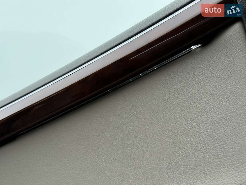 Внедорожник / Кроссовер Audi Q7 2011 в Луцке