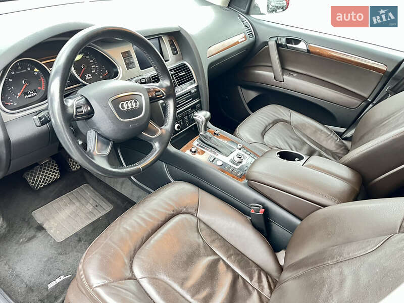 Позашляховик / Кросовер Audi Q7 2015 в Києві фото 13 Позашляховик / Кросовер Audi Q7 2015 в Києві