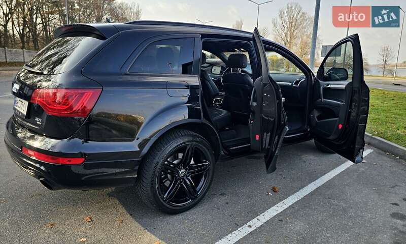 Позашляховик / Кросовер Audi Q7 2012 в Вінниці