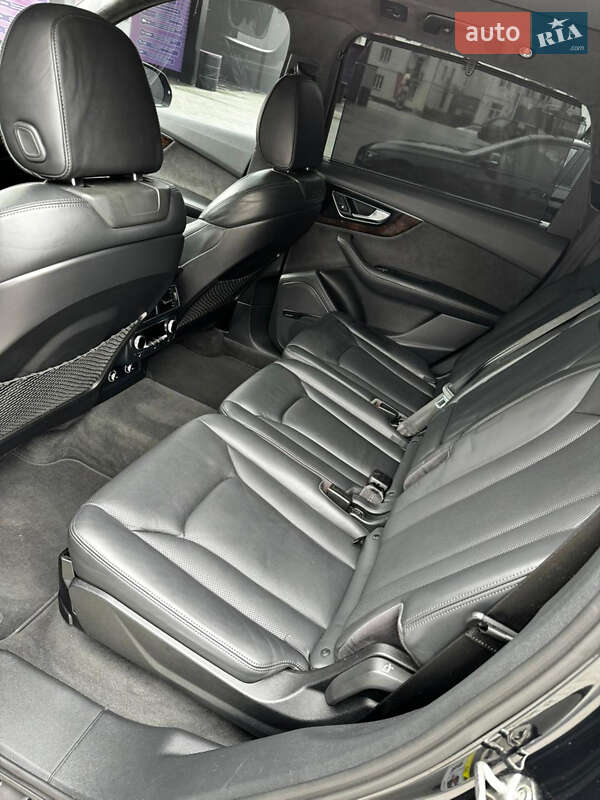 Позашляховик / Кросовер Audi Q7 2017 в Львові фото 20 Позашляховик / Кросовер Audi Q7 2017 в Львові