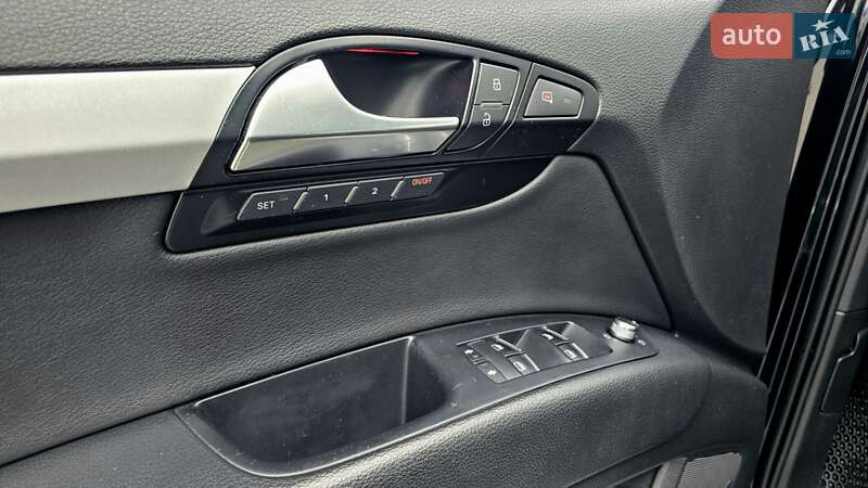 Позашляховик / Кросовер Audi Q7 2012 в Вінниці