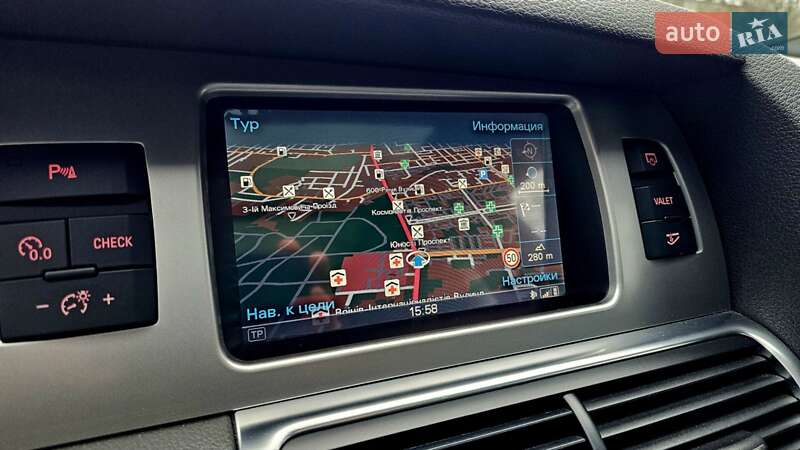 Позашляховик / Кросовер Audi Q7 2012 в Вінниці