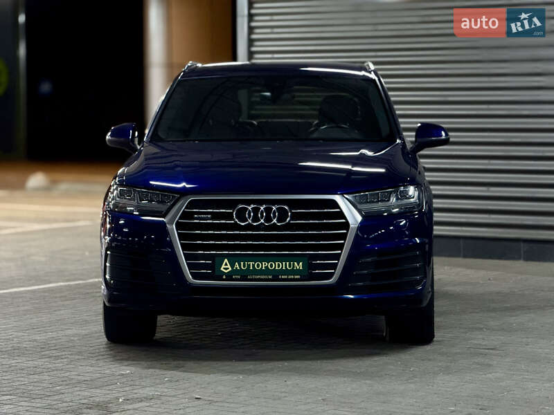 Внедорожник / Кроссовер Audi Q7 2018 в Киеве