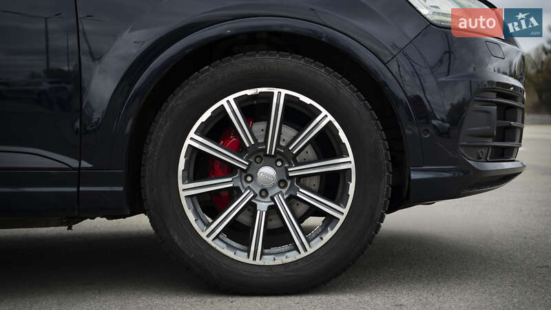 Внедорожник / Кроссовер Audi Q7 2017 в Киеве