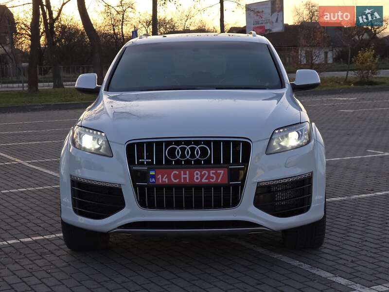 Внедорожник / Кроссовер Audi Q7 2015 в Коломые