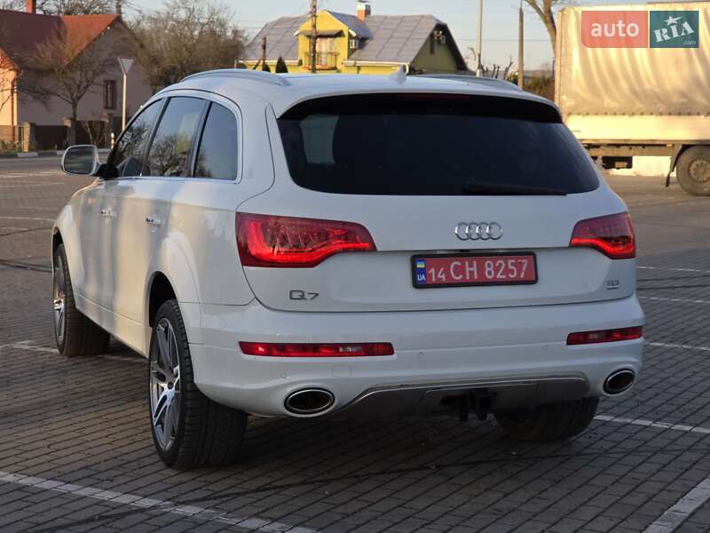 Внедорожник / Кроссовер Audi Q7 2015 в Коломые