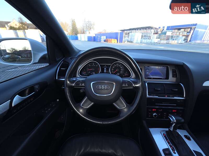 Внедорожник / Кроссовер Audi Q7 2015 в Коломые