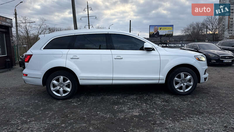 Внедорожник / Кроссовер Audi Q7 2015 в Полтаве