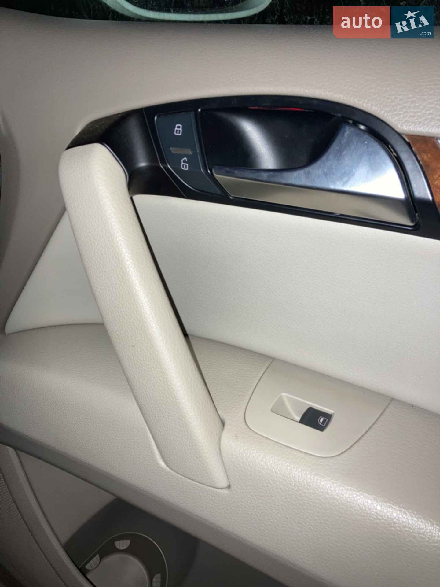 2010 Audi Q7 - мініатюра 47