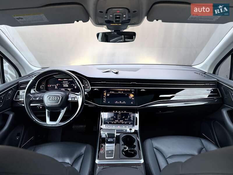 Позашляховик / Кросовер Audi Q7 2020 в Львові