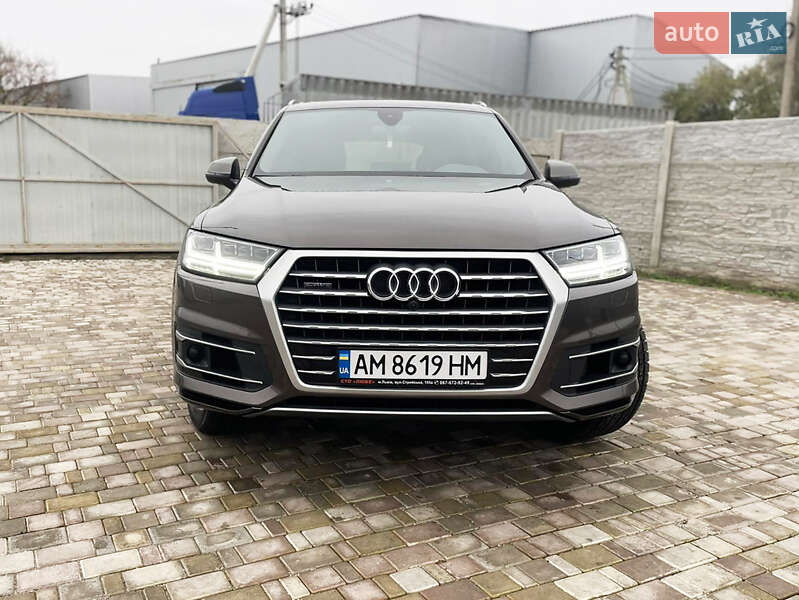 Внедорожник / Кроссовер Audi Q7 2016 в Одессе фото 12 Внедорожник / Кроссовер Audi Q7 2016 в Одессе