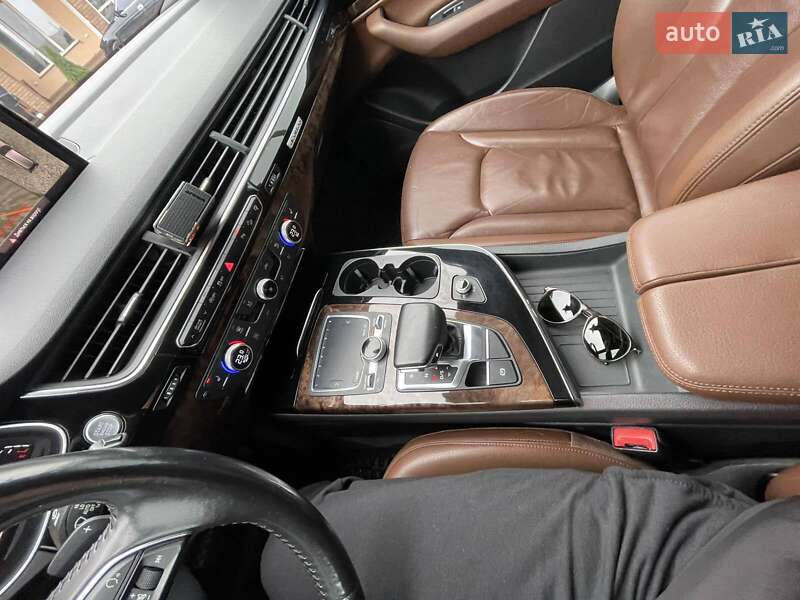 Внедорожник / Кроссовер Audi Q7 2016 в Одессе фото 25 Внедорожник / Кроссовер Audi Q7 2016 в Одессе