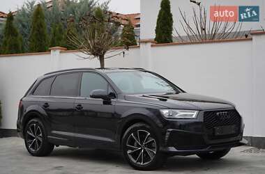Внедорожник / Кроссовер Audi Q7 2017 в Одессе