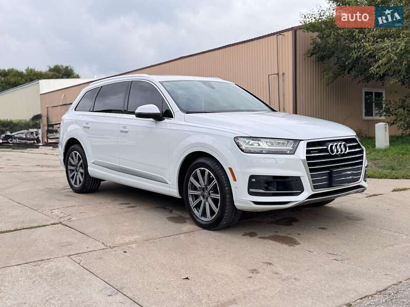 Внедорожник / Кроссовер Audi Q7 2019 в Хмельницком