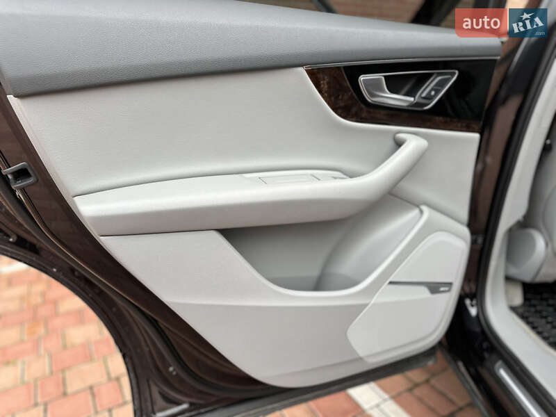 Внедорожник / Кроссовер Audi Q7 2018 в Одессе