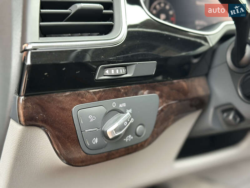 Внедорожник / Кроссовер Audi Q7 2018 в Одессе