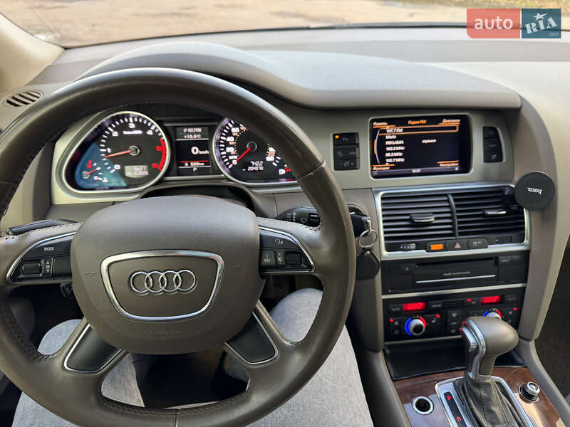Внедорожник / Кроссовер Audi Q7 2012 в Житомире